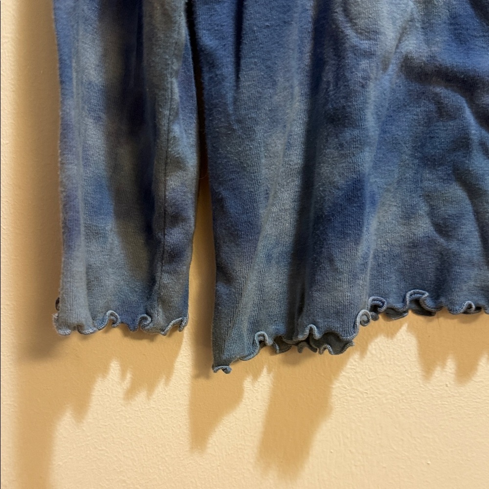 UNIF Blue Tie-Dye Top with Graphic Design - Picture 4 of 5